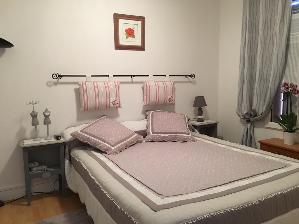 Teeraya Apartment Онфльор Екстериор снимка